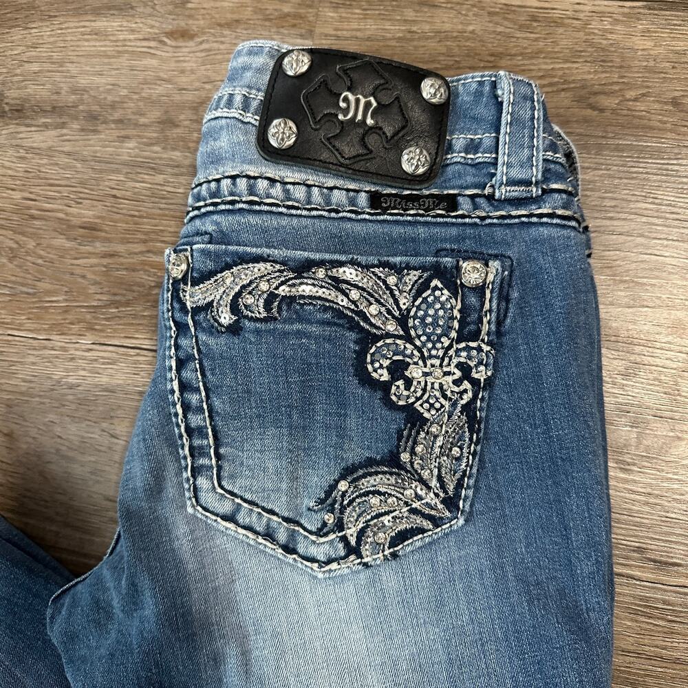 Miss Me Ankle Skinny Jeans Size 28 Distressed Rhinestone Low Rise - Picture 2 of 5